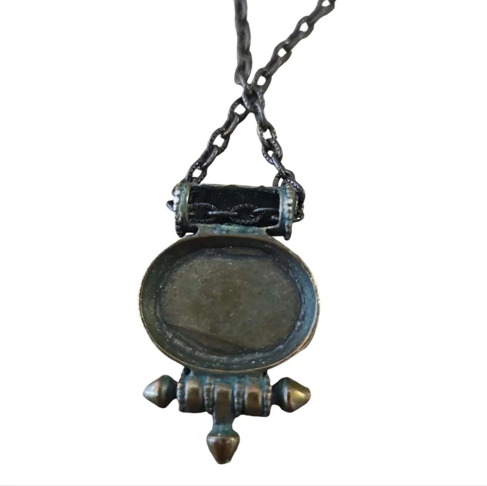 Vintage collectible brass Necklace with creamy marble stone pendant